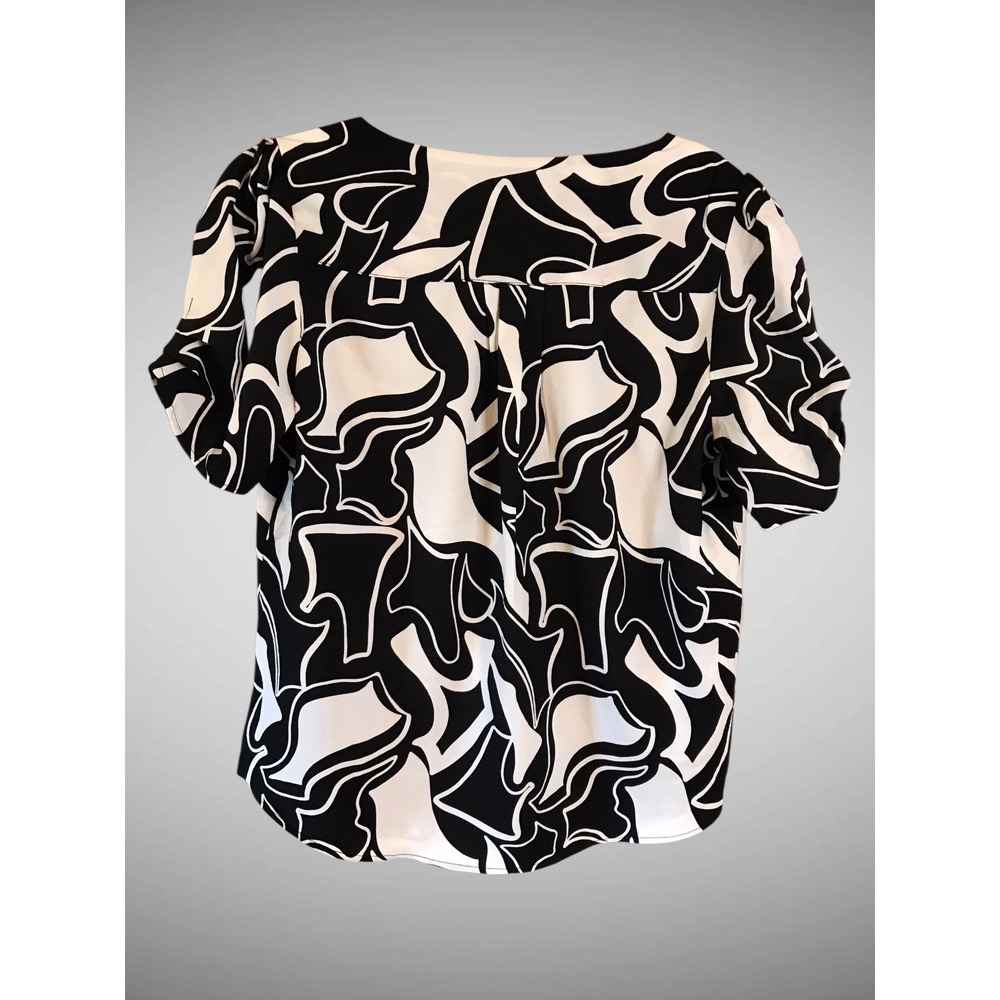 NWT Maison D'Amelie Anthropologie Women's Geometric V Neck Blouse Top Size M - Picture 3 of 5